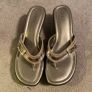 Guess flip flops